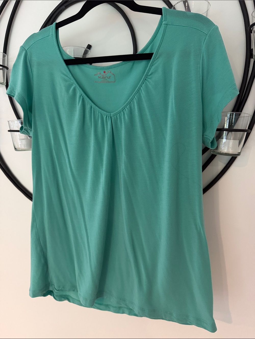 Kavu V-Neck Short Sleeve Tee